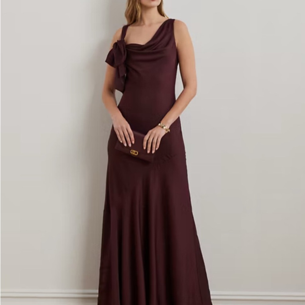 Elegant Burgundy Evening Gown